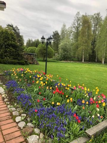 Wonderful Cottage By The Lake Hautjarvi Exterior photo
